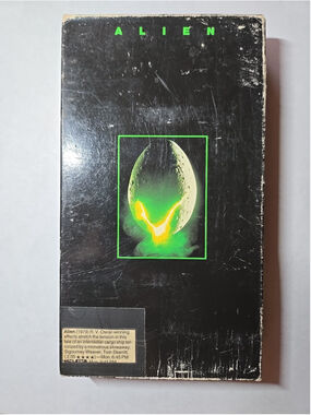 Vintage ALIEN VHS Movie 1992 Fox Video Sigourney Weaver Hi-Fi Stereo